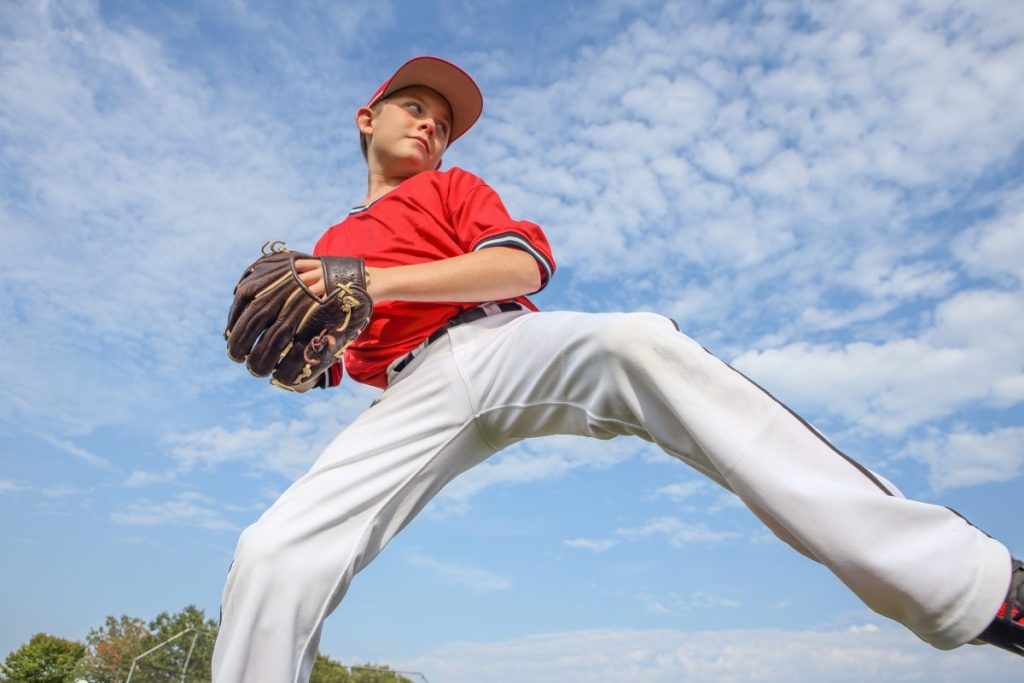 Former MLB Athletic Trainers’ Tips for Shoulder Care